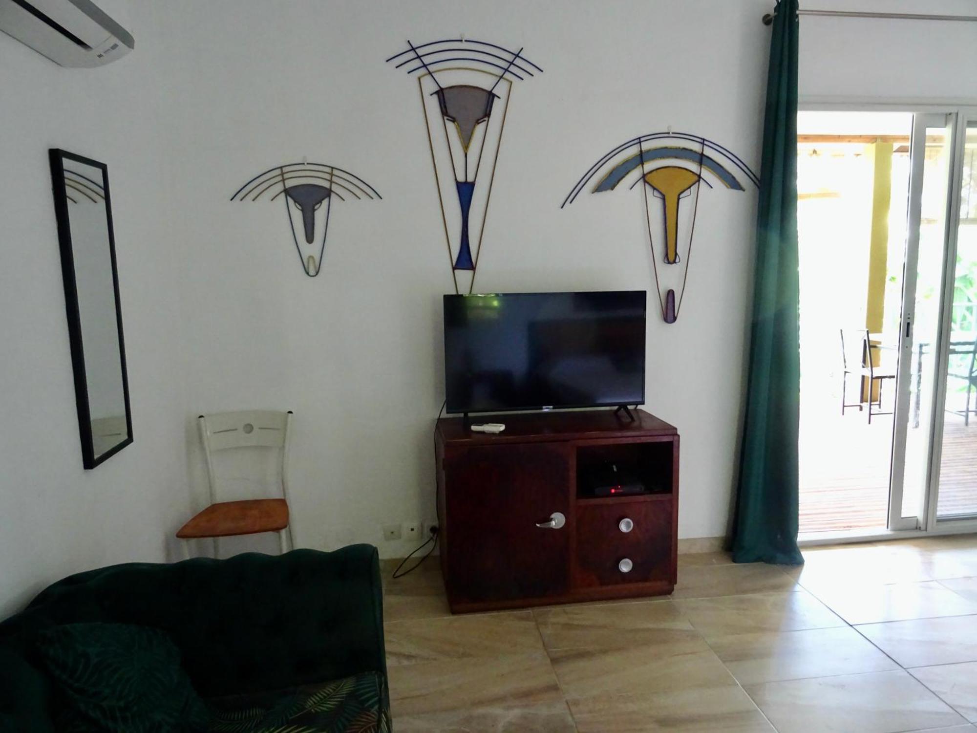 Bungalow Dourou Deshaies Exterior photo